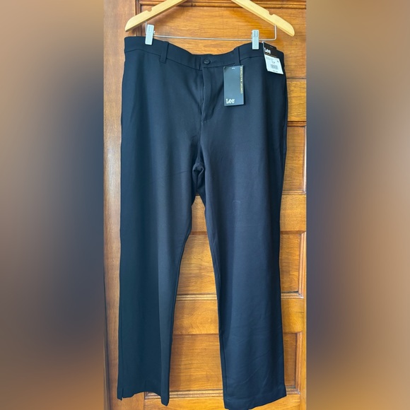 Lee Black Straight Leg Pants - Picture 1 of 3